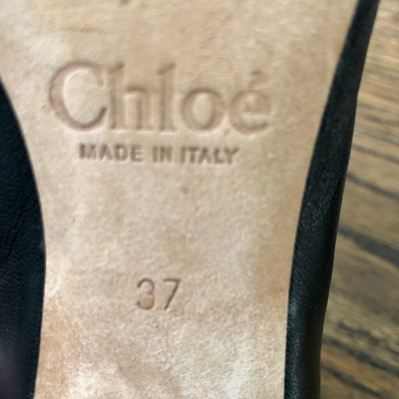 💠 Chloe Lauren Scallop Block Heel Pump - Picture 6 of 8